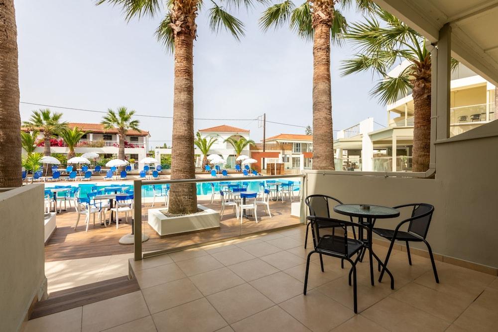 Arkadianos Aparthotel Agios Sostis  Zewnętrze zdjęcie
