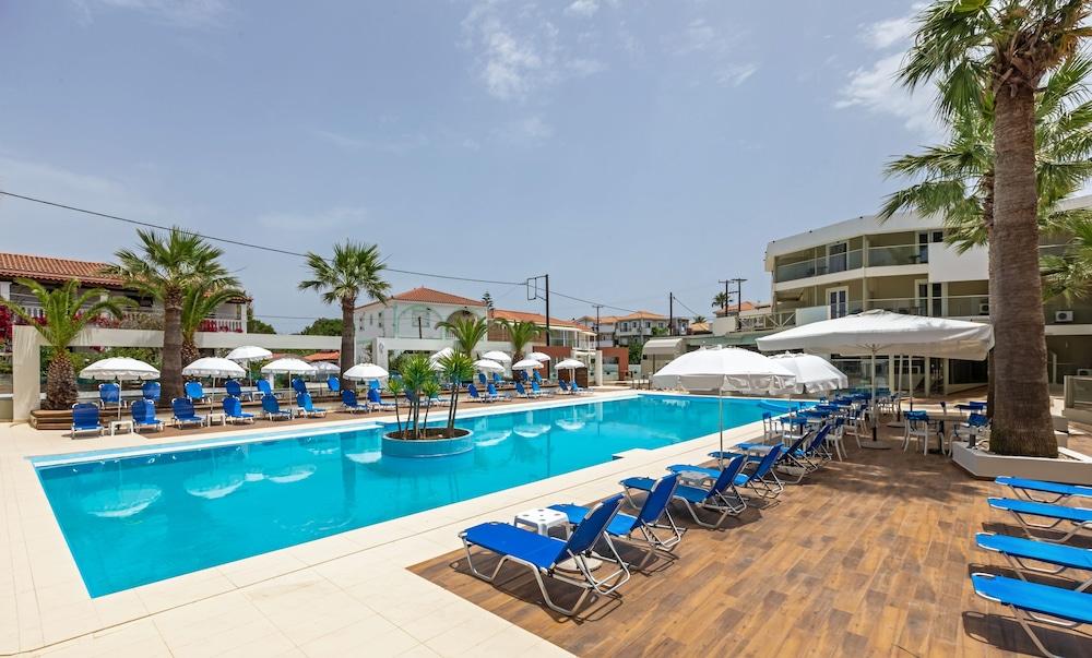 Arkadianos Aparthotel Agios Sostis  Zewnętrze zdjęcie